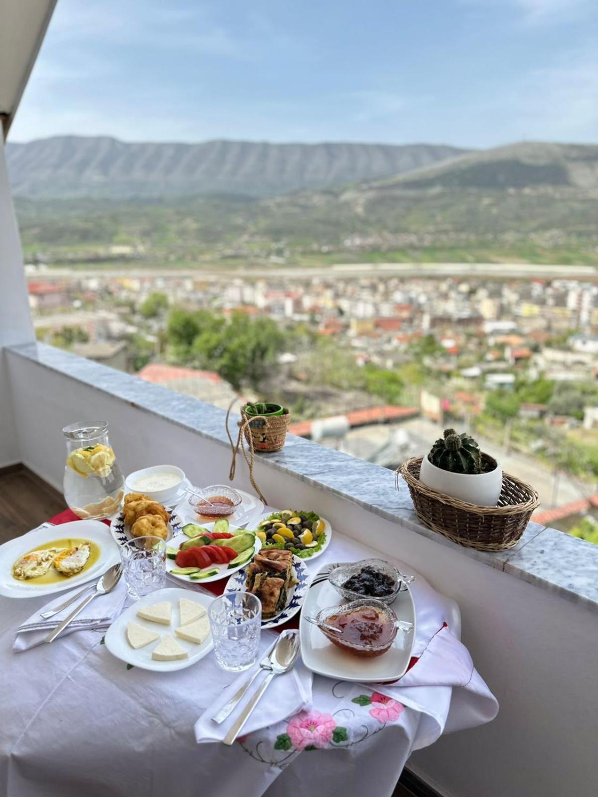 Guesthouse & Hospitality Berat Dış mekan fotoğraf
